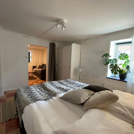 Laegenhet Soeder Om Landsvaegen D Apartment Skivarp Екстериор снимка